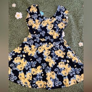 Floral Skater Dress💛
